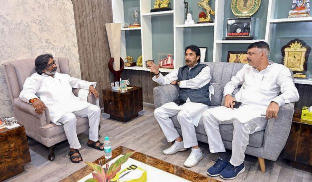 हेमंत सोरेन की झारखंड के सीएम के तौर पर वापसी? JMM नेतृत्व वाले गठबंधन के विधायकों में आम सहमति