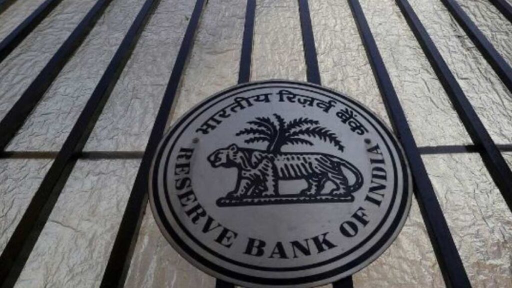 RBI ने चार NBFC के खिलाफ शिकारी मूल्य निर्धारण के लिए कार्रवाई की
