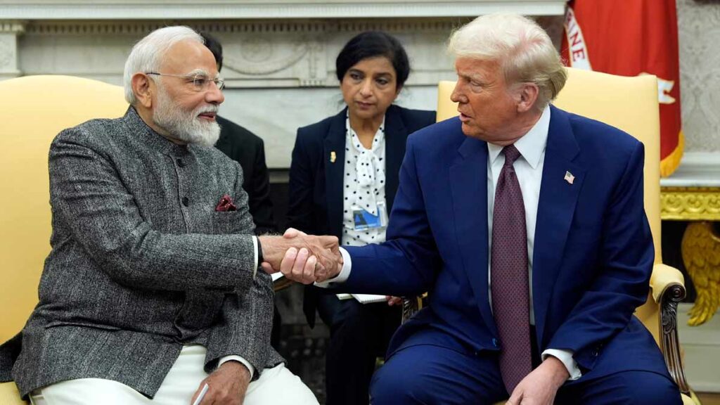 ट्रंप ने बांग्लादेश की राजनीतिक उथल-पुथल में अमेरिका की संलिप्तता से किया इनकार, स्थिति के लिए पीएम मोदी को ठहराया जिम्मेदार