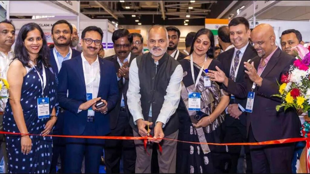 ओमान स्वास्थ्य सम्मेलन 2025 में भारतीय मंडप की चमक, शीर्ष चिकित्सा विशेषज्ञता का प्रदर्शन