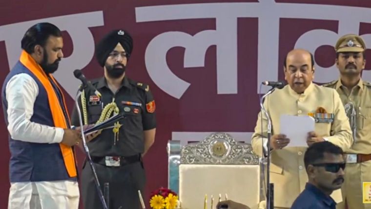 बिहार में ऐतिहासिक बदलाव: सम्राट चौधरी ने ली मुख्यमंत्री पद की शपथ, बीजेपी को पहली बार मिली सत्ता की कमान