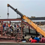 कोलकाता के तारातला में दर्दनाक हादसा: निर्माणाधीन गोदाम का ढांचा ढहा, मलबे में कई मजदूरों के दबे होने की आशंका
